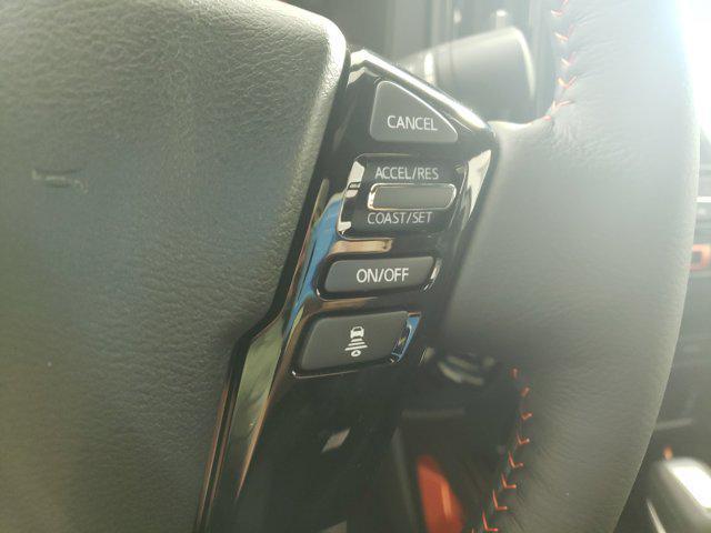 Photo of 2026 Glacier White Nissan Frontier
