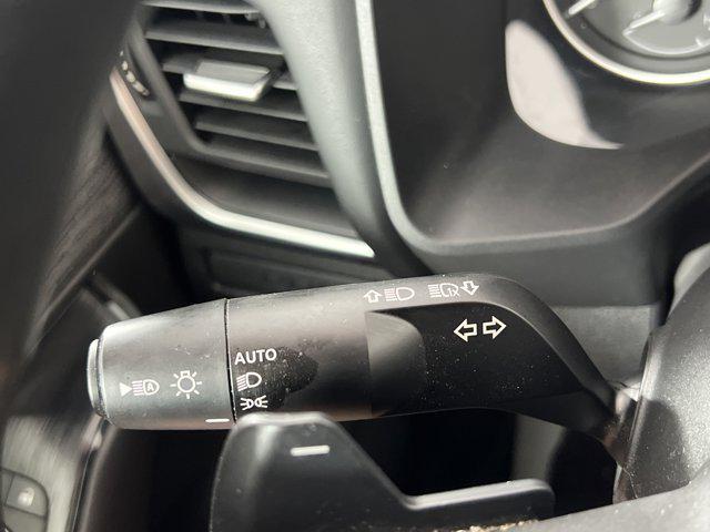 Photo of 2023 Super Black Nissan Rogue