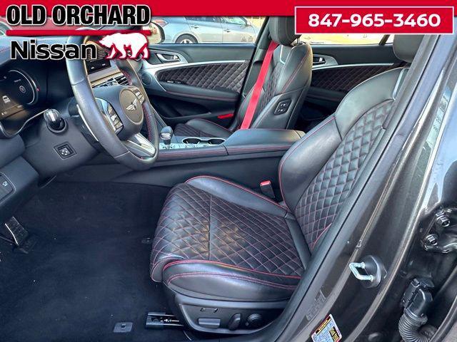 Photo of 2023 Makalu Gray Genesis G70