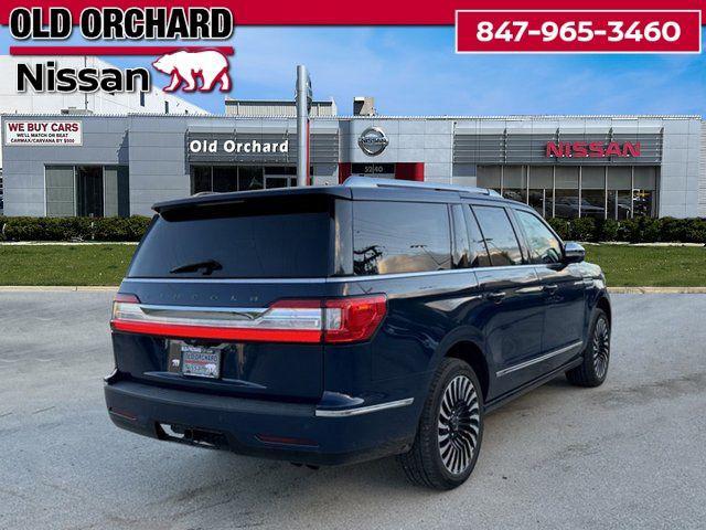 Photo of 2020 Rhapsody Blue Lincoln Navigator