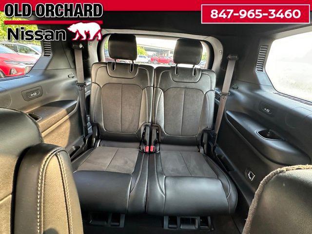 Photo of 2021 Velvet Red Pearlcoat Jeep Grand Cherokee L