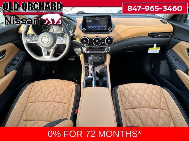 Photo of 2025 Aspen White Tricoat Nissan Sentra
