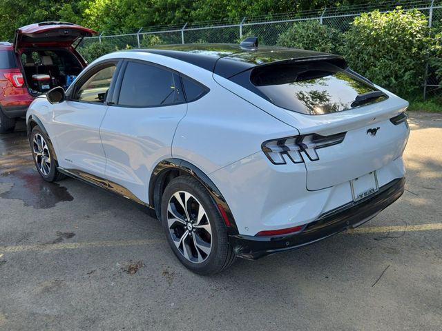 Photo of 2021 Star White Metallic Tri-Coat Ford Mustang Mach-E