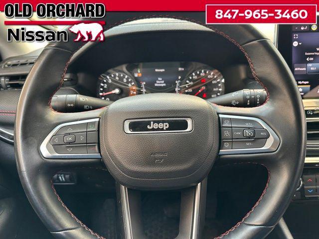 Photo of 2022 Bright White Clearcoat Jeep Compass