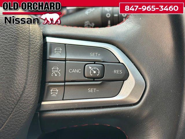 Photo of 2022 Bright White Clearcoat Jeep Compass