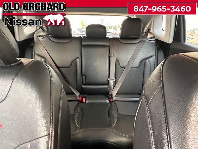 Photo of 2022 Bright White Clearcoat Jeep Compass