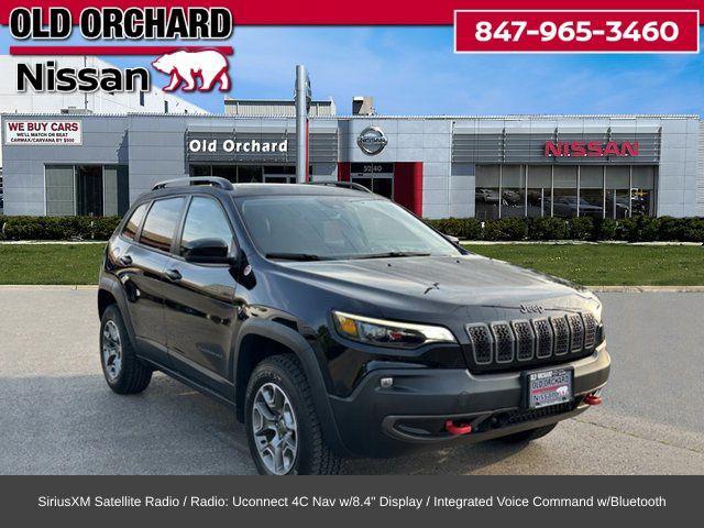 Photo of 2022 Diamond Black Crystal Pearlcoat Jeep Cherokee