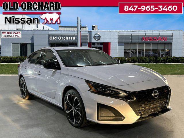 Photo of 2024 Gray Sky Pearl Nissan Altima