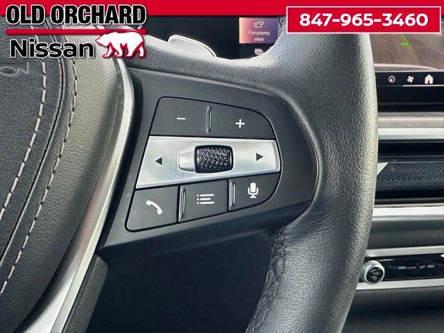 Photo of 2024 Mineral White Metallic BMW X5