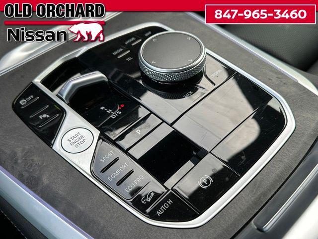 Photo of 2024 Mineral White Metallic BMW X5