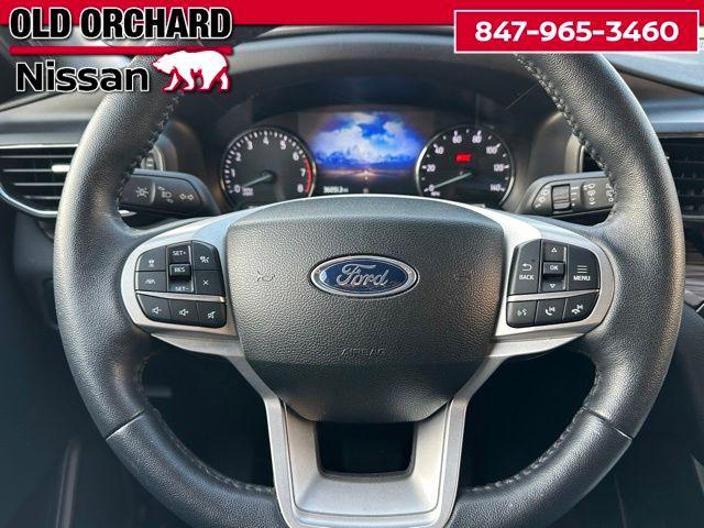 Photo of 2023 Carbonized Gray Metallic Ford Explorer