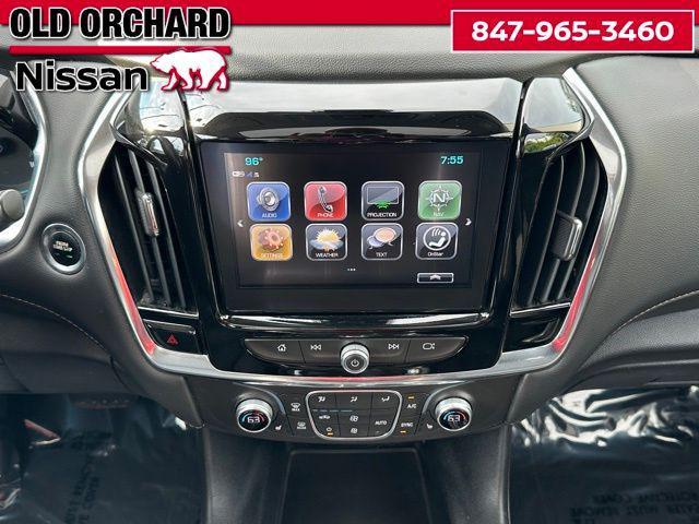 Photo of 2018 Summit White Chevrolet Traverse