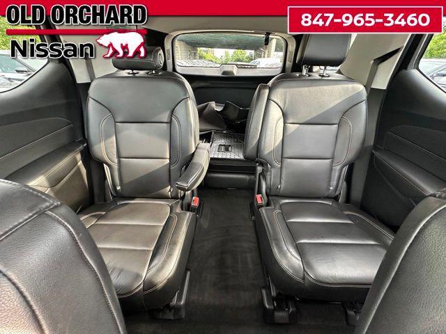 Photo of 2018 Summit White Chevrolet Traverse