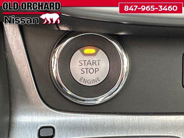 Photo of 2022 Magnetic Black Pearl Nissan Murano