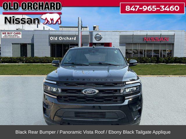 Photo of 2022 Agate Black Metallic Ford Expedition