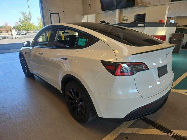 Photo of 2020 Pearl White Multi-Coat Tesla Model Y