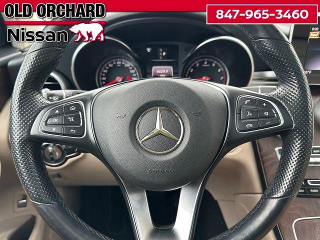 Photo of 2019 Polar White Mercedes-Benz GLC 300