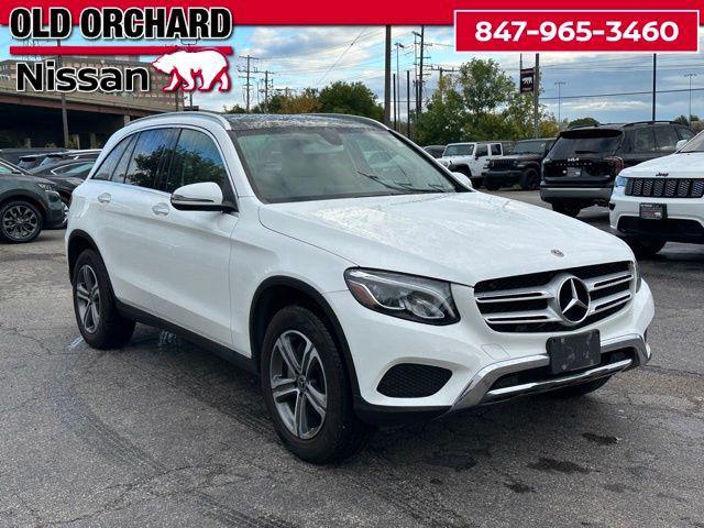 Photo of 2019 Polar White Mercedes-Benz GLC 300