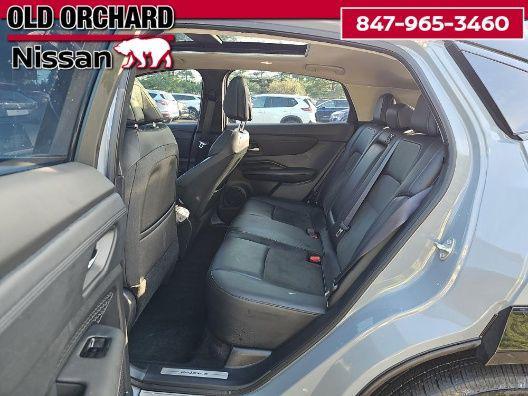 Photo of 2024 Boulder Gray Pearl/Black Diamond Pearl Nissan ARIYA