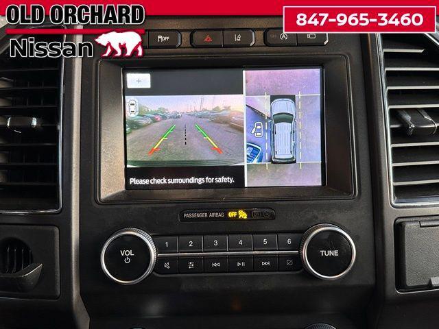 Photo of 2021 Star White Metallic Tri-Coat Ford Expedition
