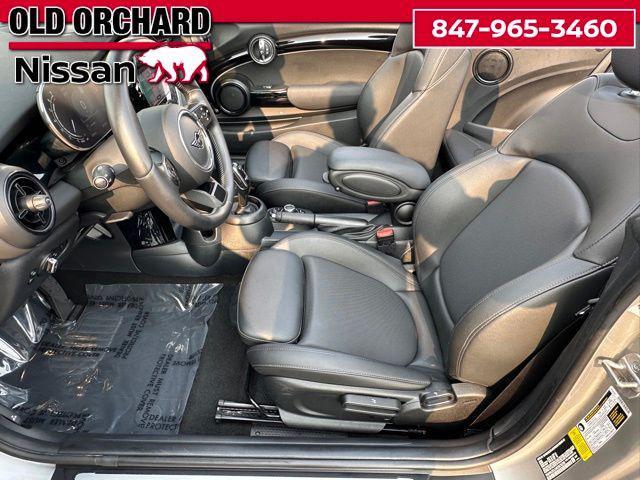 Photo of 2024 Melting Silver III Metallic MINI Convertible