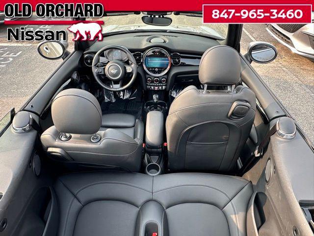 Photo of 2024 Melting Silver III Metallic MINI Convertible