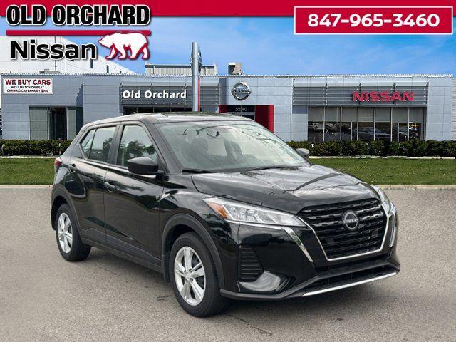Photo of 2024 Super Black Nissan Kicks