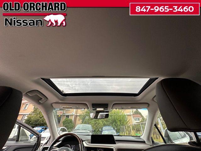 Photo of 2018 Eminent White Pearl Lexus RX 350L