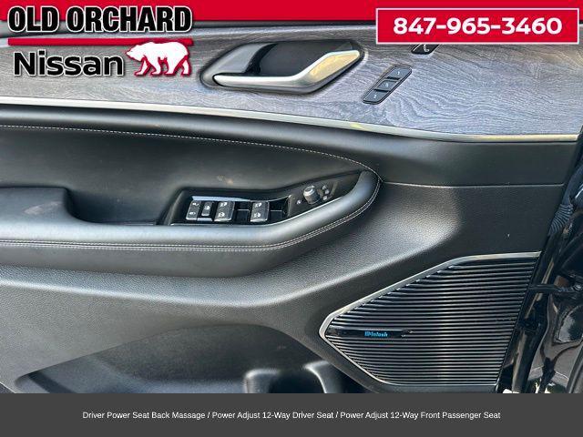 Photo of 2022 Diamond Black Crystal Pearlcoat Jeep Grand Cherokee 4xe