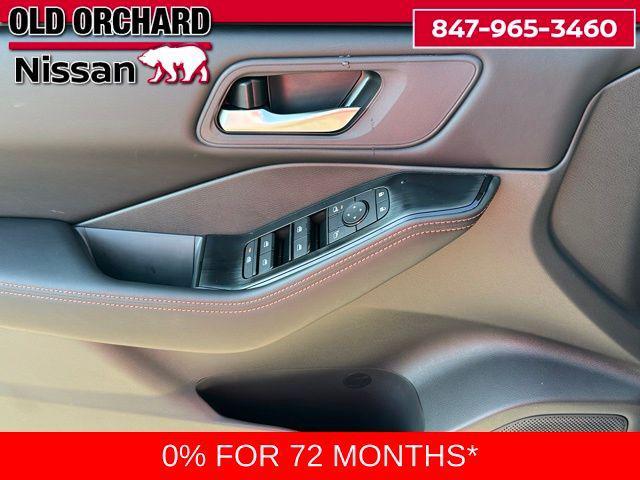 Photo of 2026 Everest White Pearl Tricoat Nissan Rogue