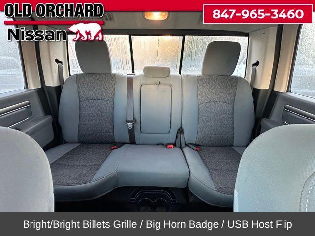 Photo of 2018 Bright White Clearcoat RAM 1500