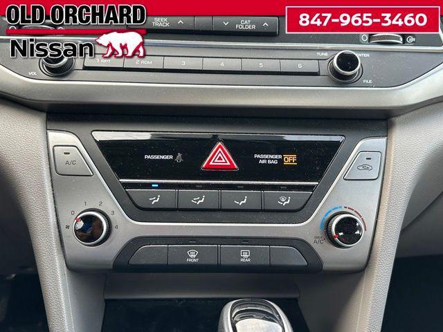 Photo of 2017 Black Noir Pearl Hyundai ELANTRA