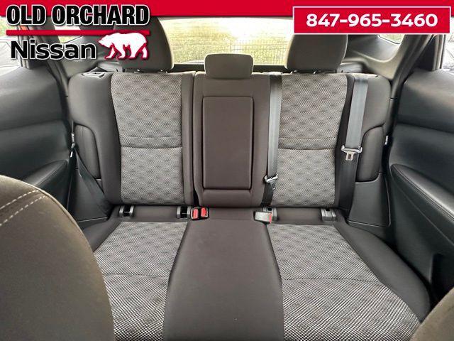 Photo of 2022 Monarch Orange Metallic Nissan Rogue Sport