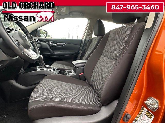 Photo of 2022 Monarch Orange Metallic Nissan Rogue Sport