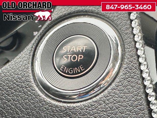 Photo of 2022 Monarch Orange Metallic Nissan Rogue Sport