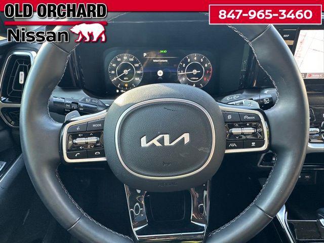 Photo of 2023 Everlasting Silver Kia Sorento