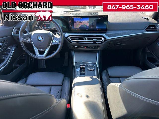 Photo of 2024 Black Sapphire Metallic BMW 330