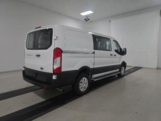 Photo of 2024 Oxford White Ford Transit-250