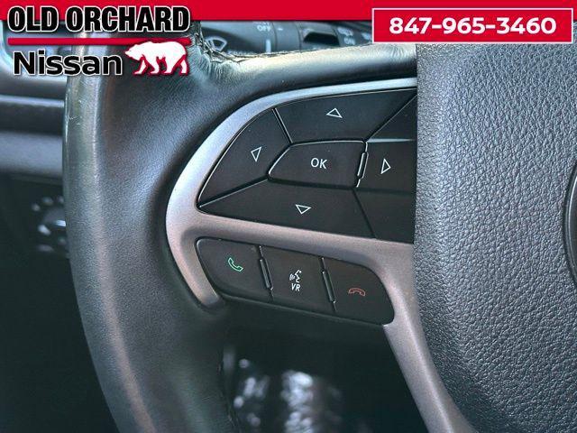 Photo of 2018 Billet Silver Metallic Clearcoat Jeep Grand Cherokee