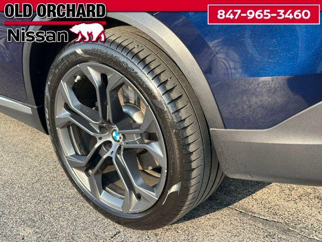 Photo of 2019 Tanzanite Blue II Metallic BMW X5