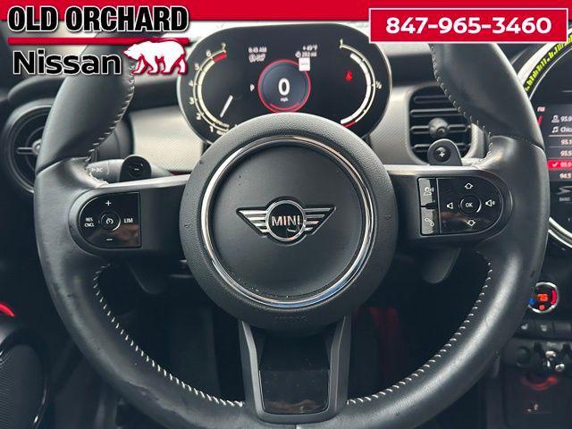 Photo of 2023 Chili Red MINI Hardtop