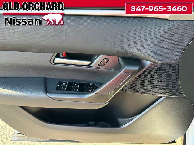 Photo of 2023 Wind Chill Pearl Mazda CX-50