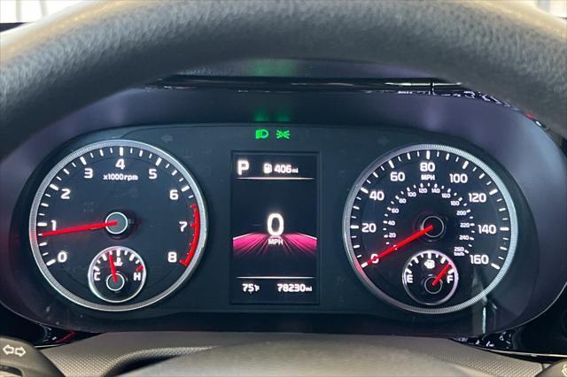Photo of 2023 Glacial White Pearl Kia K5
