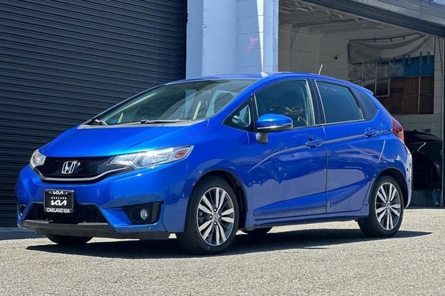 Photo of 2015 Aegean Blue Metallic Honda Fit