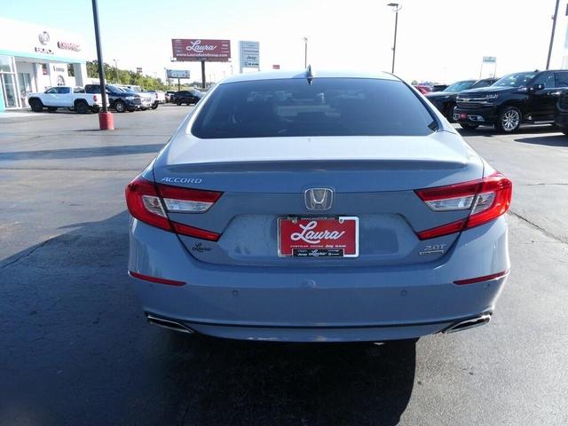 Photo of 2022 Sonic Gray Pearl Honda Accord