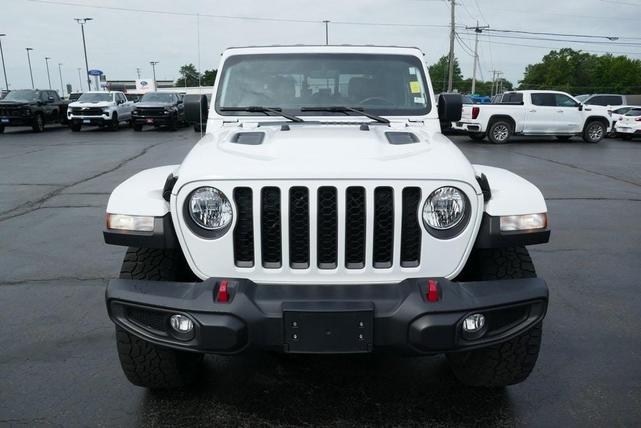 Photo of 2023 Bright White Clearcoat Jeep Gladiator