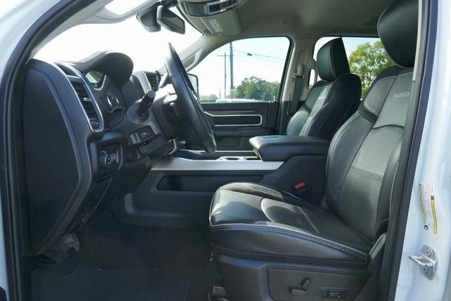 Photo of 2024 Bright White Clearcoat RAM 3500