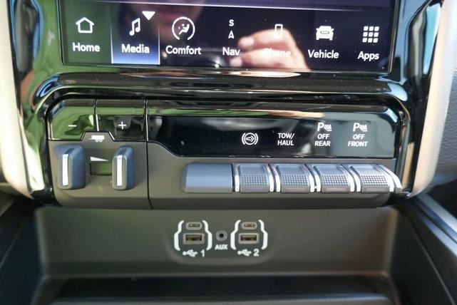 Photo of 2024 Bright White Clearcoat RAM 3500