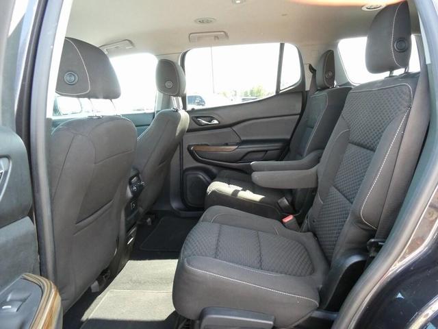 Photo of 2017 Iridium Metallic GMC Acadia