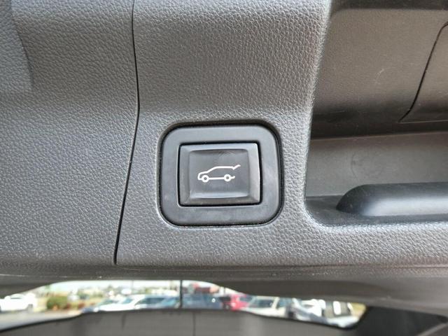 Photo of 2017 Iridium Metallic GMC Acadia